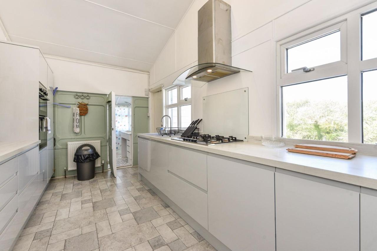 Seasidings, Pagham Villa Ngoại thất bức ảnh